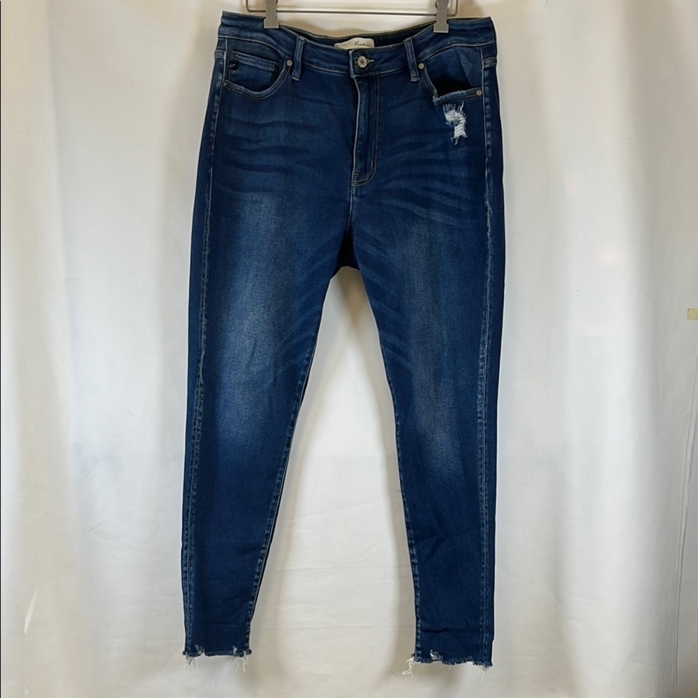 KanCan Estilo High-Rise Distressed Ankle Skinny Jeans